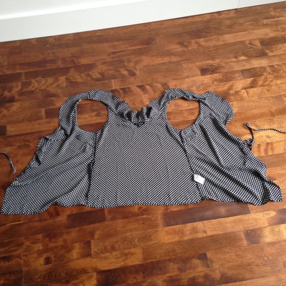 Dynamite - Sleeveless Polka Dot Wrap Top - Picture 6 of 7